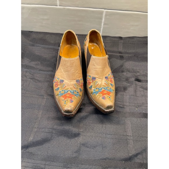 Old Gringo Embroidered Leather Booties Floral Details‎ Size 7.5 *some damage* - Picture 1 of 9